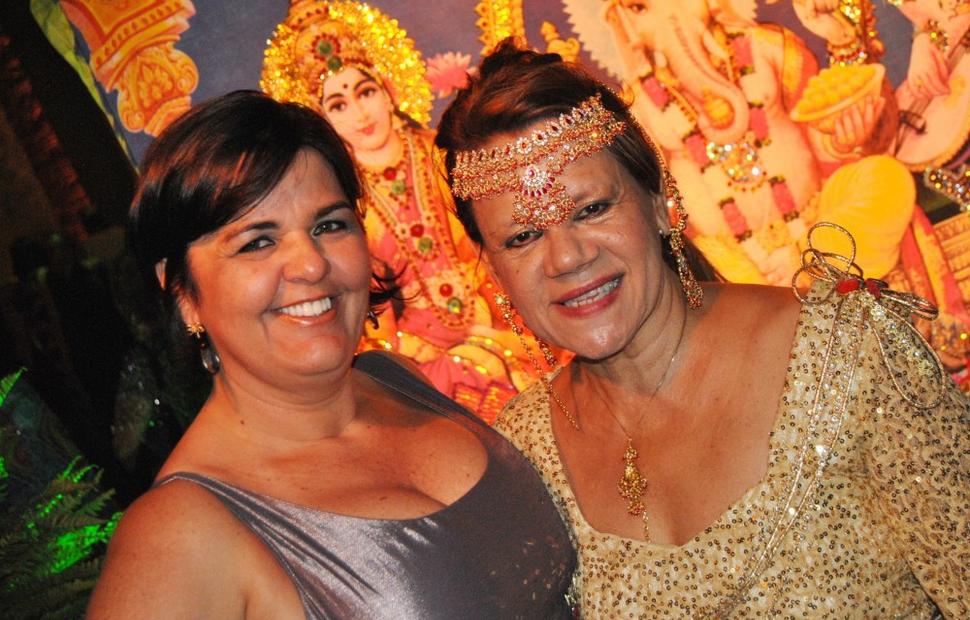 aniversario-jacira-leao-2-noite-em-mumbai-2010-maceio-40-graus-20-anos_0012