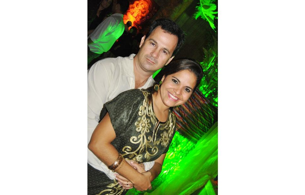 aniversario-jacira-leao-2-noite-em-mumbai-2010-maceio-40-graus-20-anos_0026