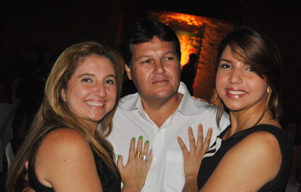 aniversario-jacira-leao-2-noite-em-mumbai-2010-maceio-40-graus-20-anos_0032