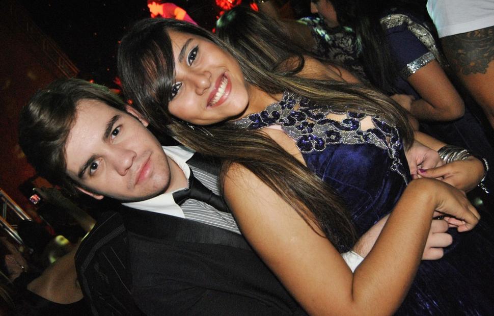 aniversario-jacira-leao-2-noite-em-mumbai-2010-maceio-40-graus-20-anos_0040