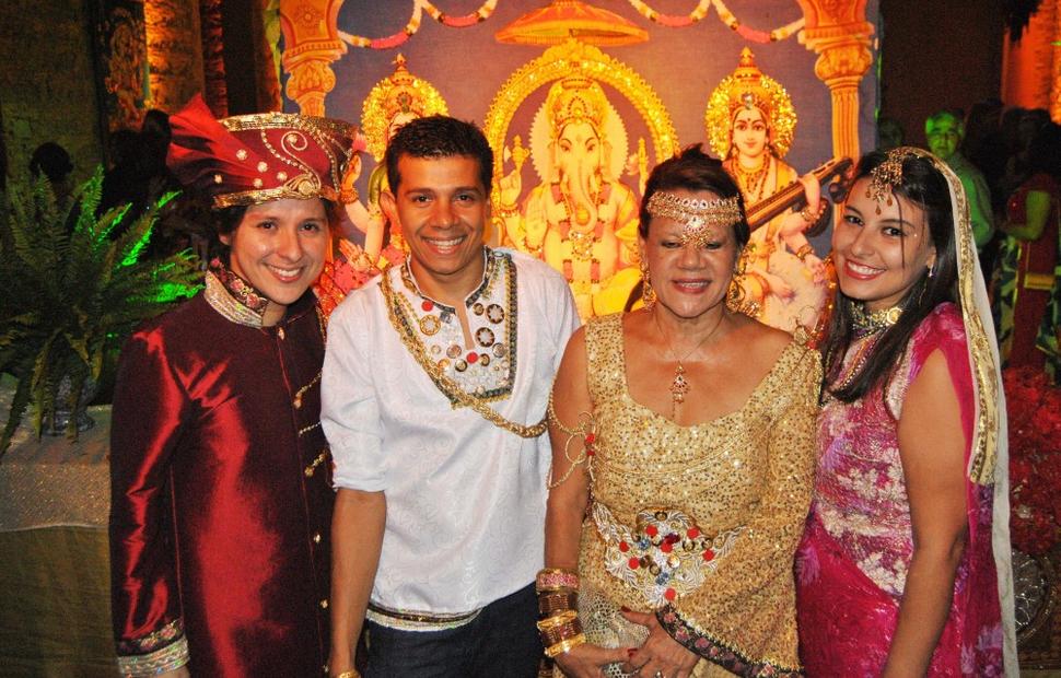 aniversario-jacira-leao-2-noite-em-mumbai-2010-maceio-40-graus-20-anos_0060