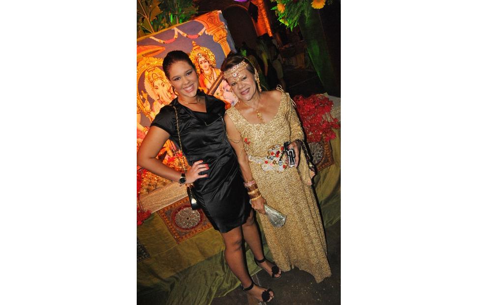aniversario-jacira-leao-2-noite-em-mumbai-2010-maceio-40-graus-20-anos_0068