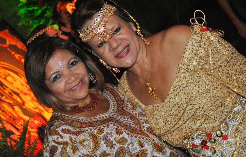 aniversario-jacira-leao-2-noite-em-mumbai-2010-maceio-40-graus-20-anos_0076