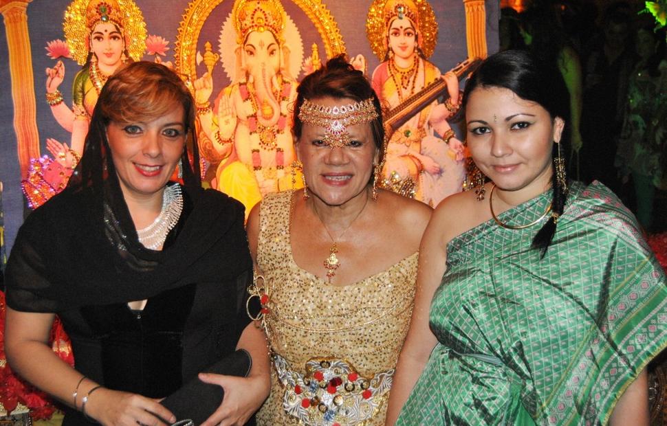 aniversario-jacira-leao-2-noite-em-mumbai-2010-maceio-40-graus-20-anos_0078