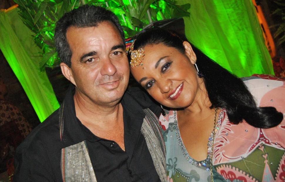 aniversario-jacira-leao-2-noite-em-mumbai-2010-maceio-40-graus-20-anos_0083
