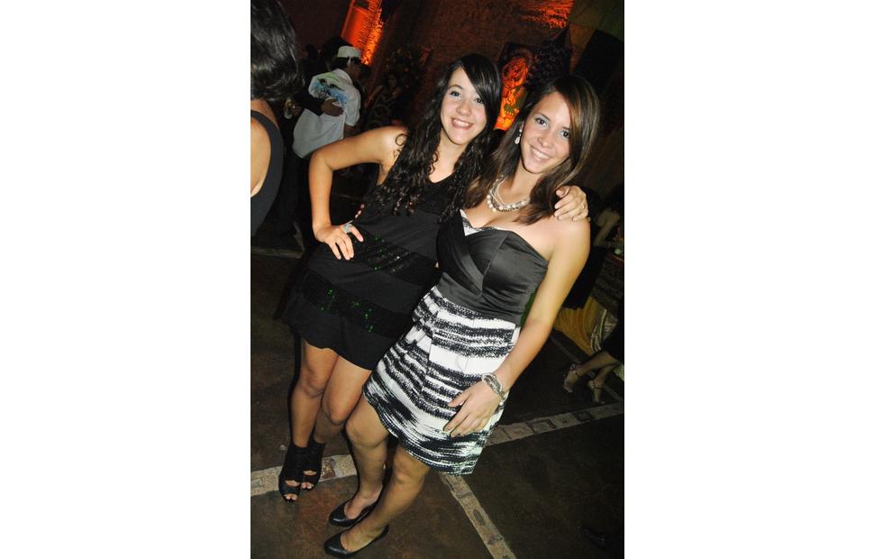 aniversario-jacira-leao-2-noite-em-mumbai-2010-maceio-40-graus-20-anos_0095