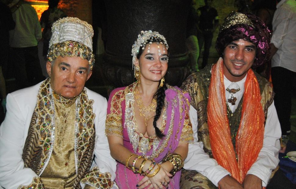 aniversario-jacira-leao-2-noite-em-mumbai-2010-maceio-40-graus-20-anos_0099