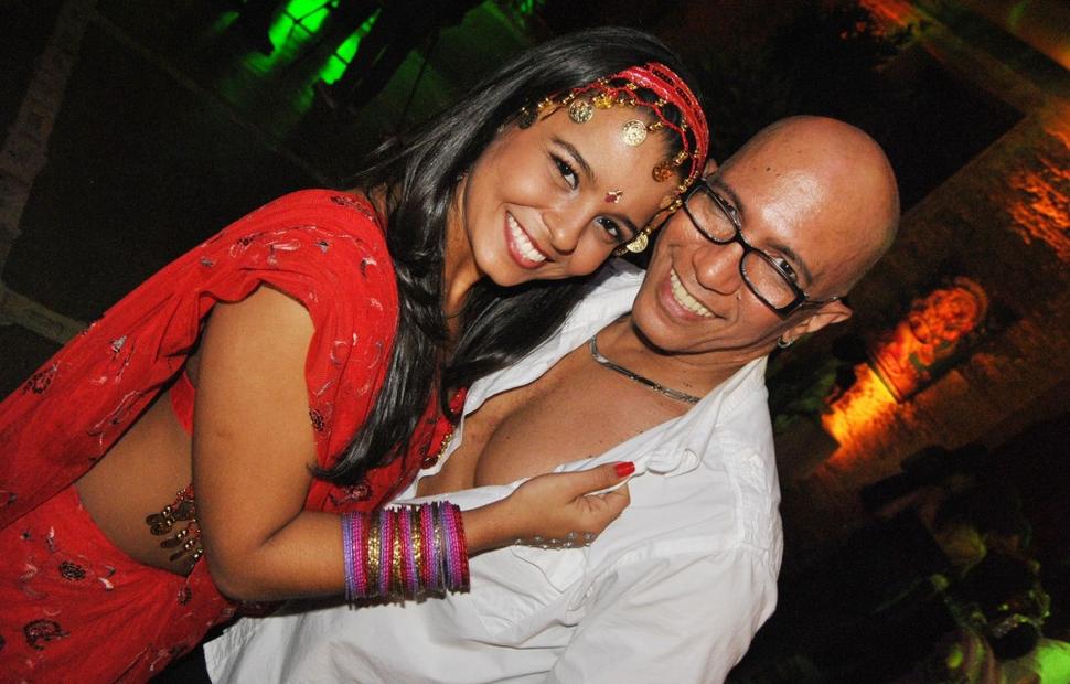 aniversario-jacira-leao-2-noite-em-mumbai-2010-maceio-40-graus-20-anos_0105