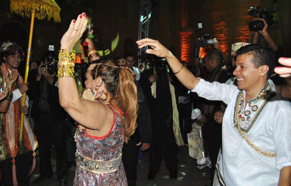 aniversario-jacira-leao-2-noite-em-mumbai-2010-maceio-40-graus-20-anos_0138