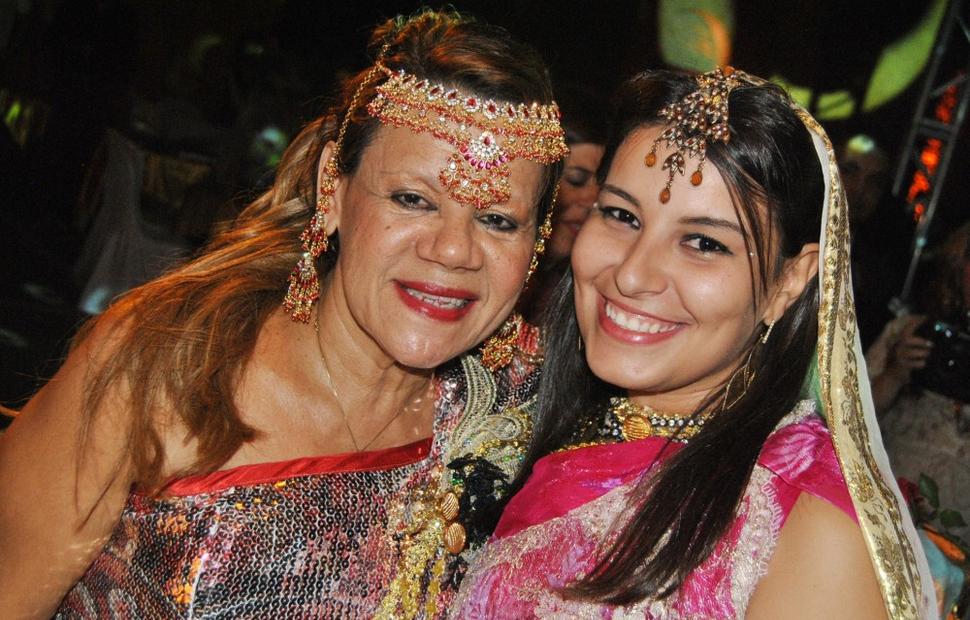 aniversario-jacira-leao-2-noite-em-mumbai-2010-maceio-40-graus-20-anos_0148