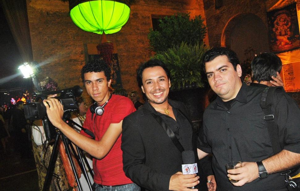 aniversario-jacira-leao-2-noite-em-mumbai-2010-maceio-40-graus-20-anos_0197