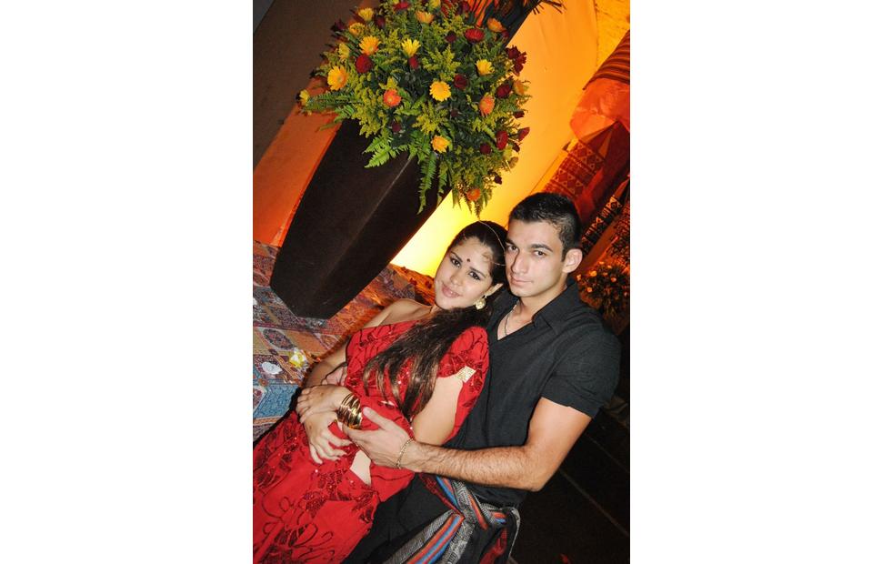 aniversario-jacira-leao-2-noite-em-mumbai-2010-maceio-40-graus-20-anos_0233