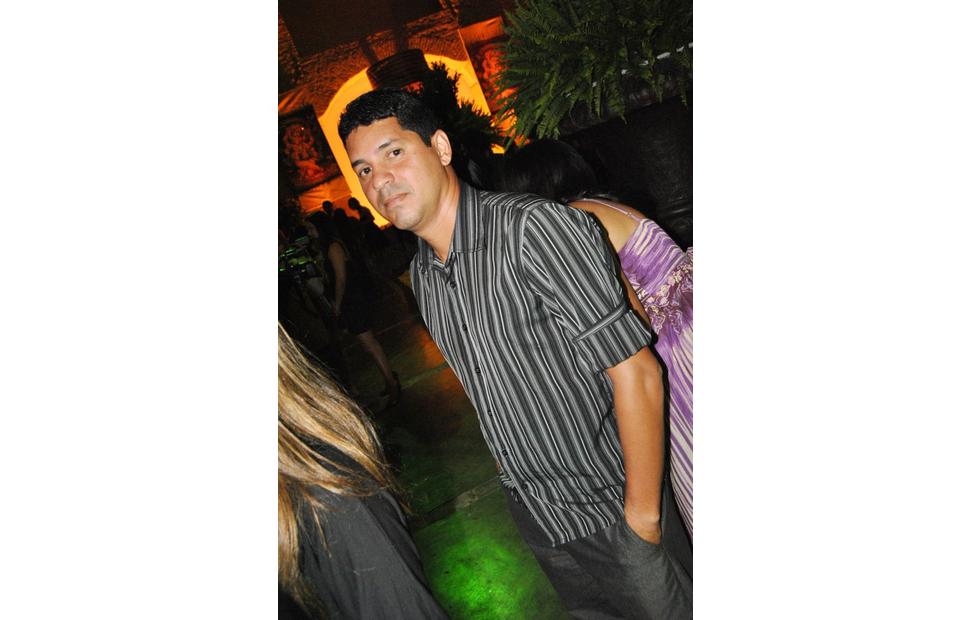 aniversario-jacira-leao-2-noite-em-mumbai-2010-maceio-40-graus-20-anos_0237