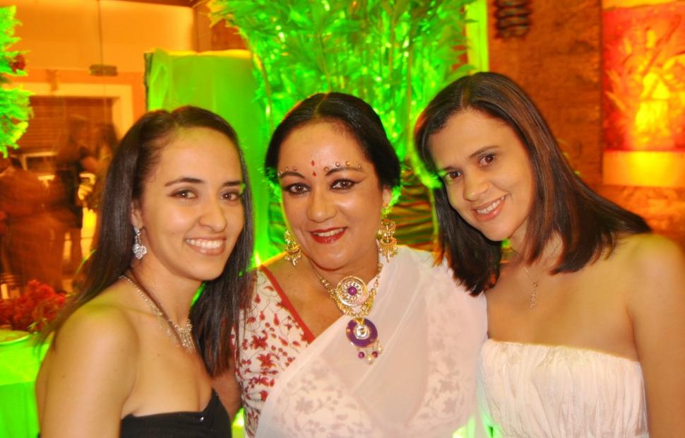 aniversario-jacira-leao-2-noite-em-mumbai-2010-maceio-40-graus-20-anos_0243