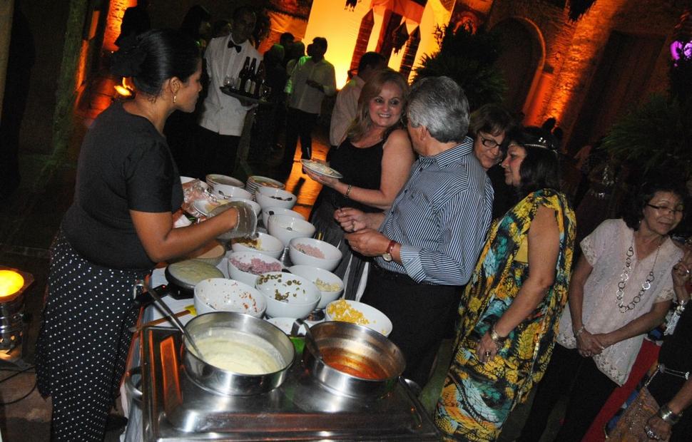 aniversario-jacira-leao-2-noite-em-mumbai-2010-maceio-40-graus-20-anos_0258