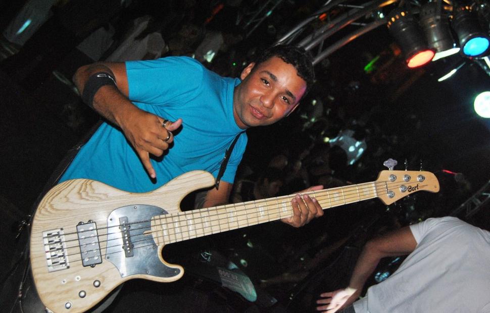 aniversario-jacira-leao-2-noite-em-mumbai-2010-maceio-40-graus-20-anos_0265