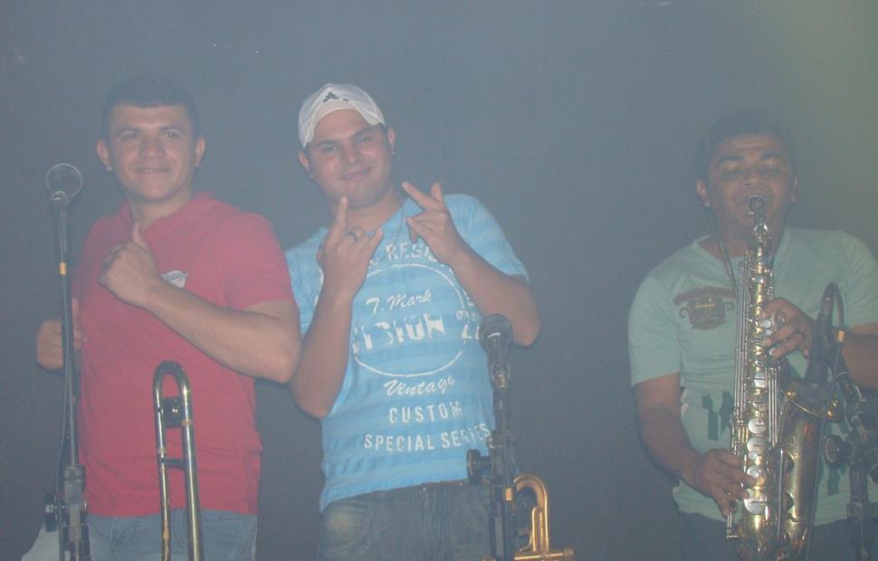 maikai-baby-som-2010-maceio-40-graus-20-anos-00153