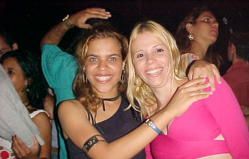 marques-de-latraveia-2020-eliane-e-papajungle-maceio-40-graus-20-anos-117