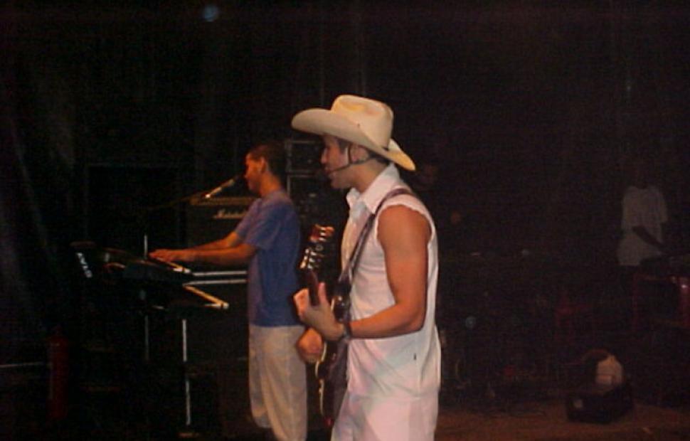 lengo-tengo-2003-cajueiro-maceio-40-graus-20-anos-296