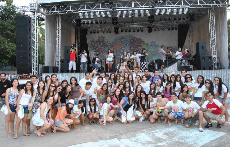 colegio-contato-17-anos-banda-forfun-eco-park-maceio-40-graus-20-anos_0005