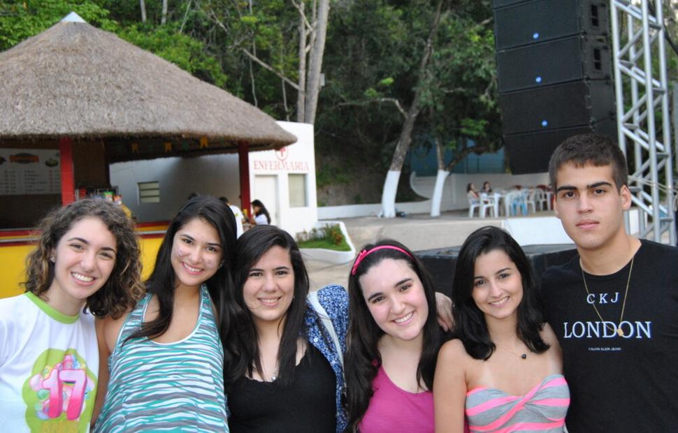 colegio-contato-17-anos-banda-forfun-eco-park-maceio-40-graus-20-anos_0025