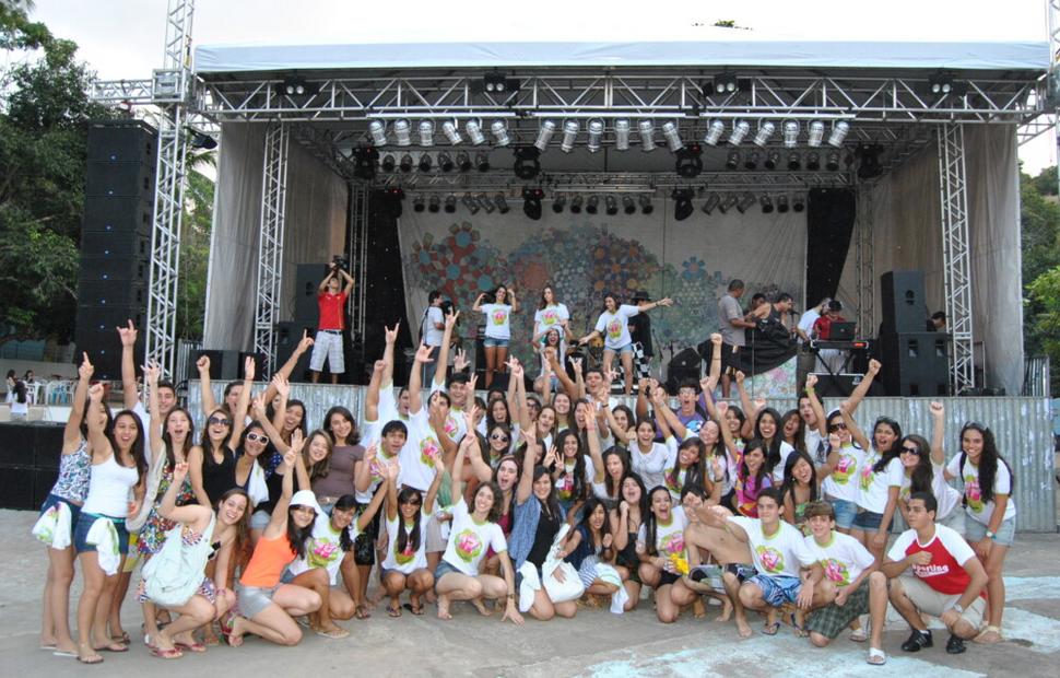 colegio-contato-17-anos-banda-forfun-eco-park-maceio-40-graus-20-anos_0026