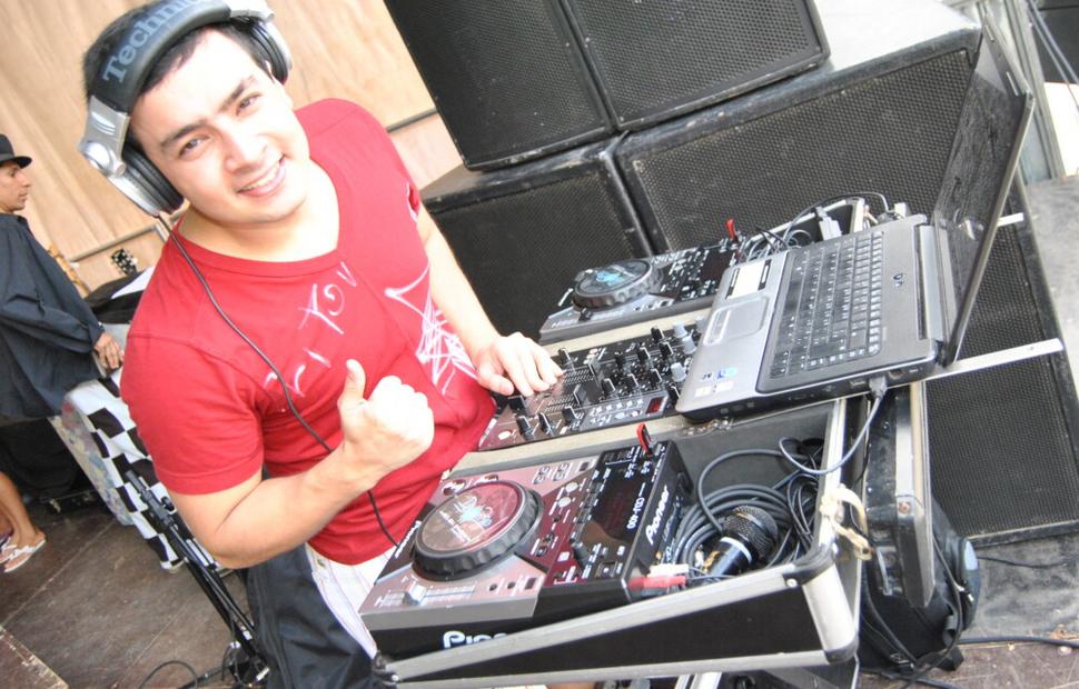 colegio-contato-17-anos-banda-forfun-eco-park-maceio-40-graus-20-anos_0047