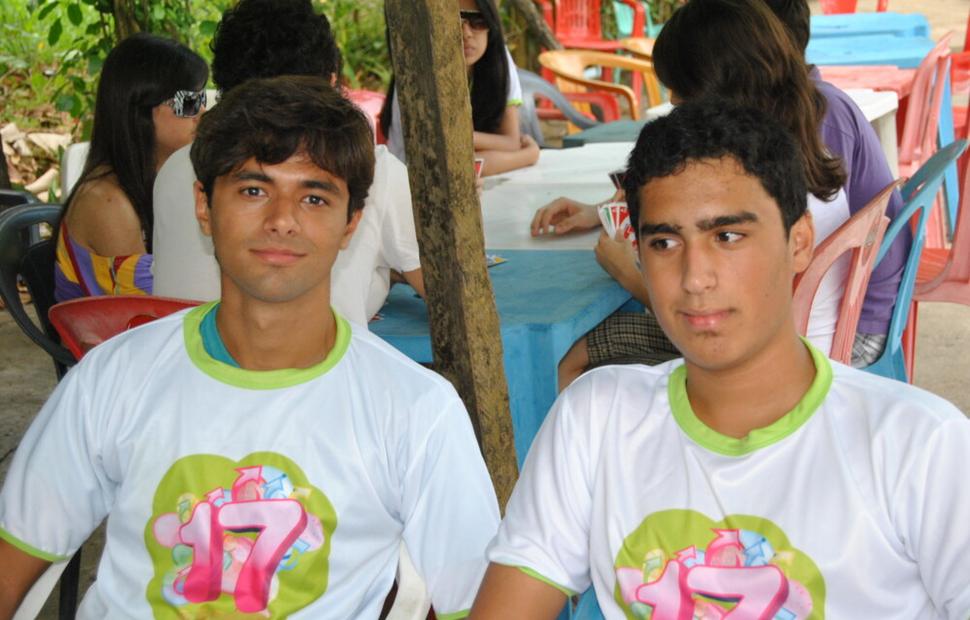 colegio-contato-17-anos-banda-forfun-eco-park-maceio-40-graus-20-anos_0053