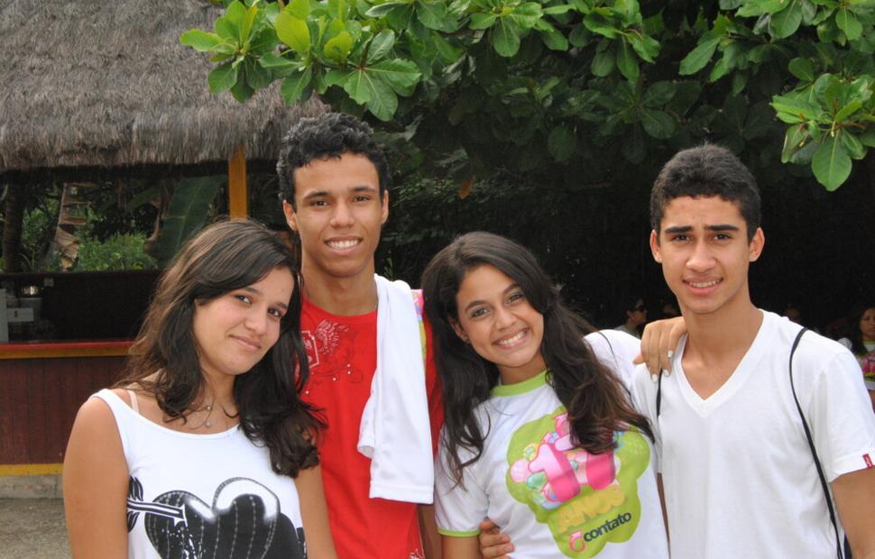 colegio-contato-17-anos-banda-forfun-eco-park-maceio-40-graus-20-anos_0059