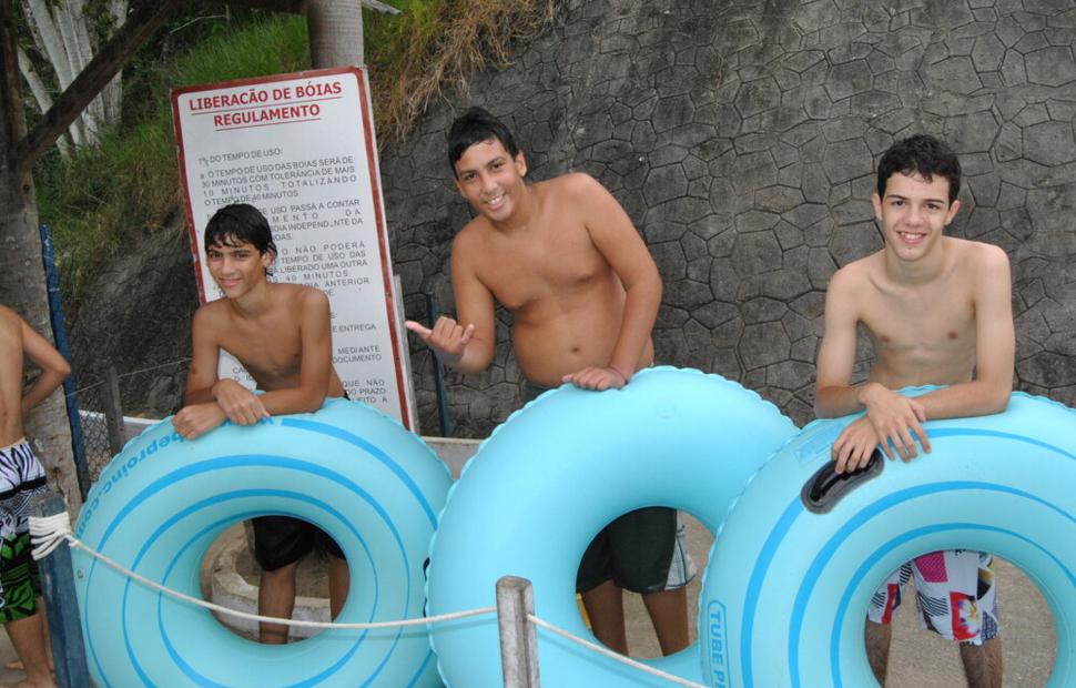 colegio-contato-17-anos-banda-forfun-eco-park-maceio-40-graus-20-anos_0071