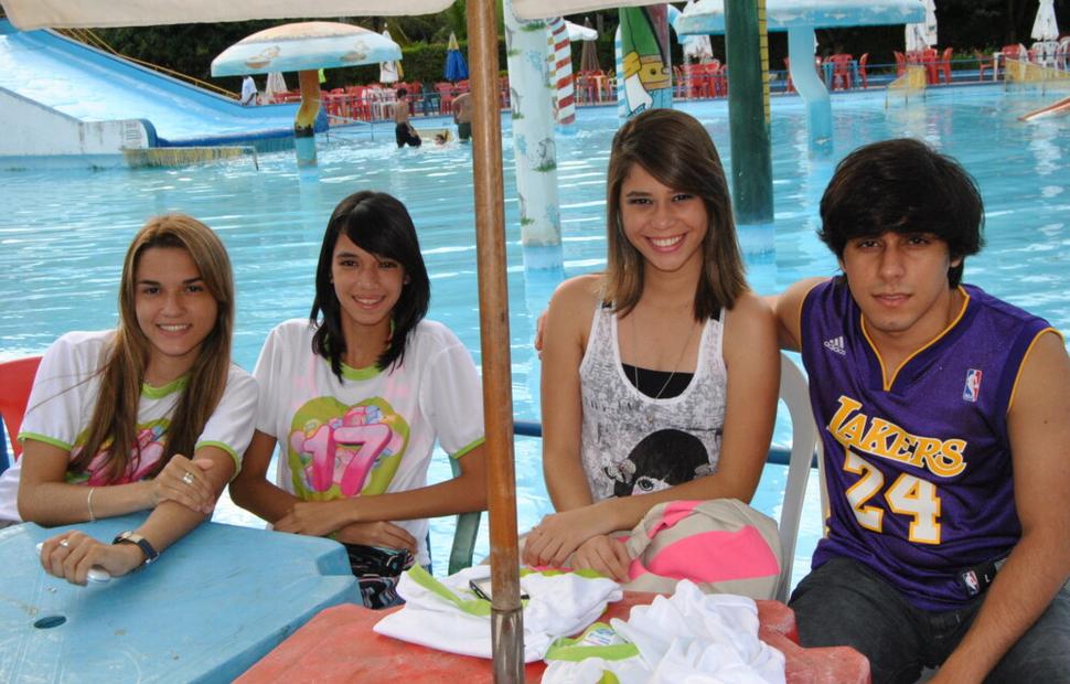 colegio-contato-17-anos-banda-forfun-eco-park-maceio-40-graus-20-anos_0078