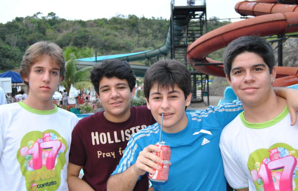 colegio-contato-17-anos-banda-forfun-eco-park-maceio-40-graus-20-anos_0114