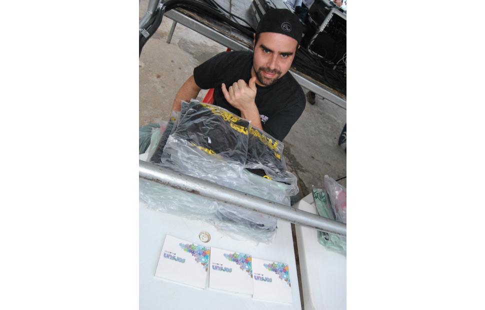 colegio-contato-17-anos-banda-forfun-eco-park-maceio-40-graus-20-anos_0116