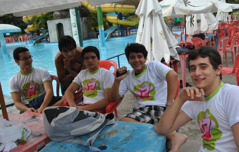 colegio-contato-17-anos-banda-forfun-eco-park-maceio-40-graus-20-anos_0158