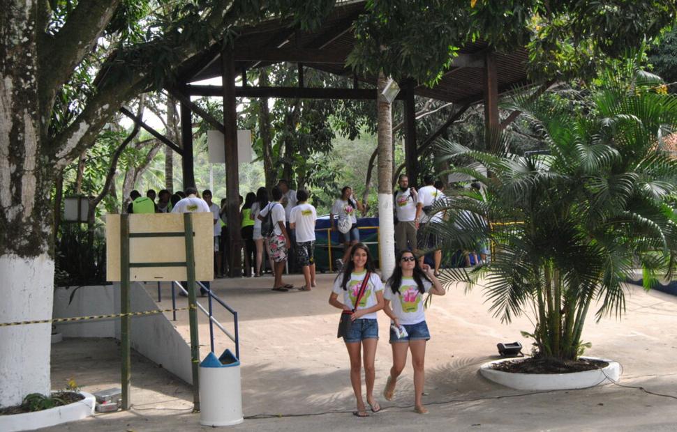 colegio-contato-17-anos-banda-forfun-eco-park-maceio-40-graus-20-anos_0191