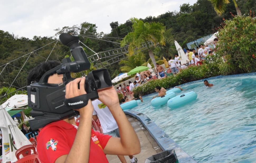 colegio-contato-17-anos-banda-forfun-eco-park-maceio-40-graus-20-anos_0202