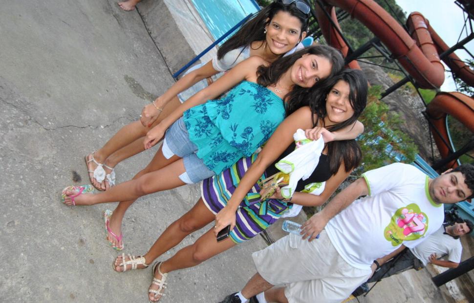 colegio-contato-17-anos-banda-forfun-eco-park-maceio-40-graus-20-anos_0216