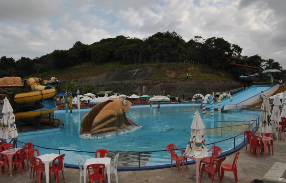 colegio-contato-17-anos-banda-forfun-eco-park-maceio-40-graus-20-anos_0329