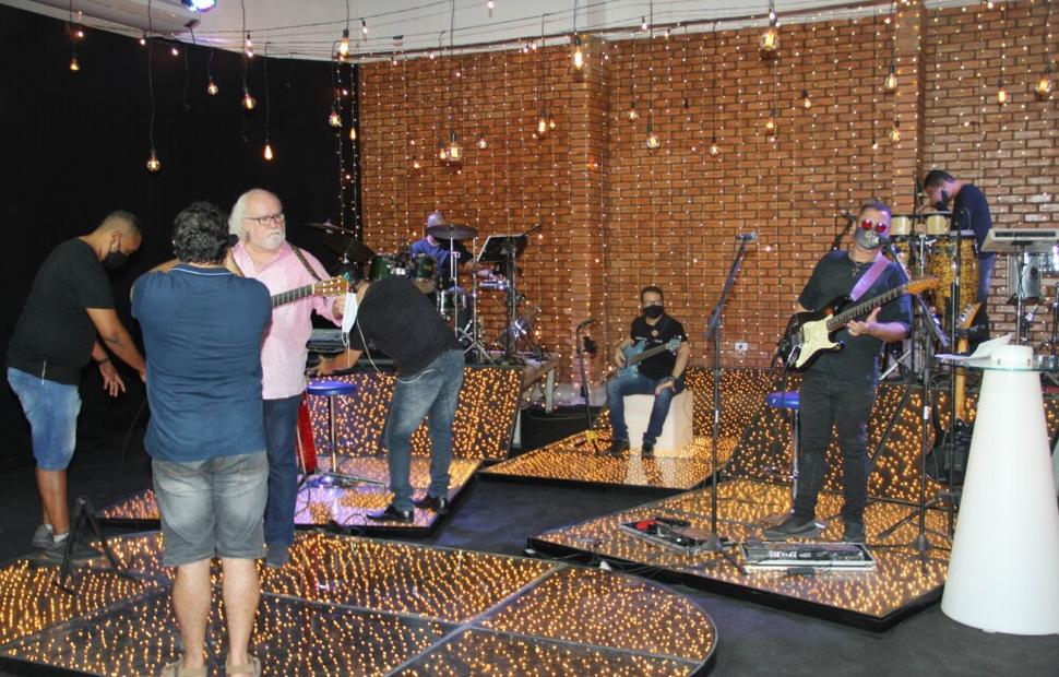 live-juntos-solidarios-espaco-agenda-25-07-2020_0121