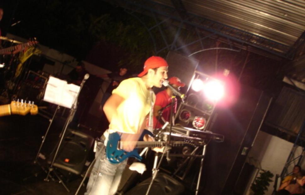 Med-Fest-2006-Maceio-40-graus-20-anos_0367