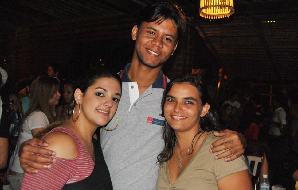 reinauguracao-casa-amareka-agosto-2010-maceio-40-graus-20-anos_0012