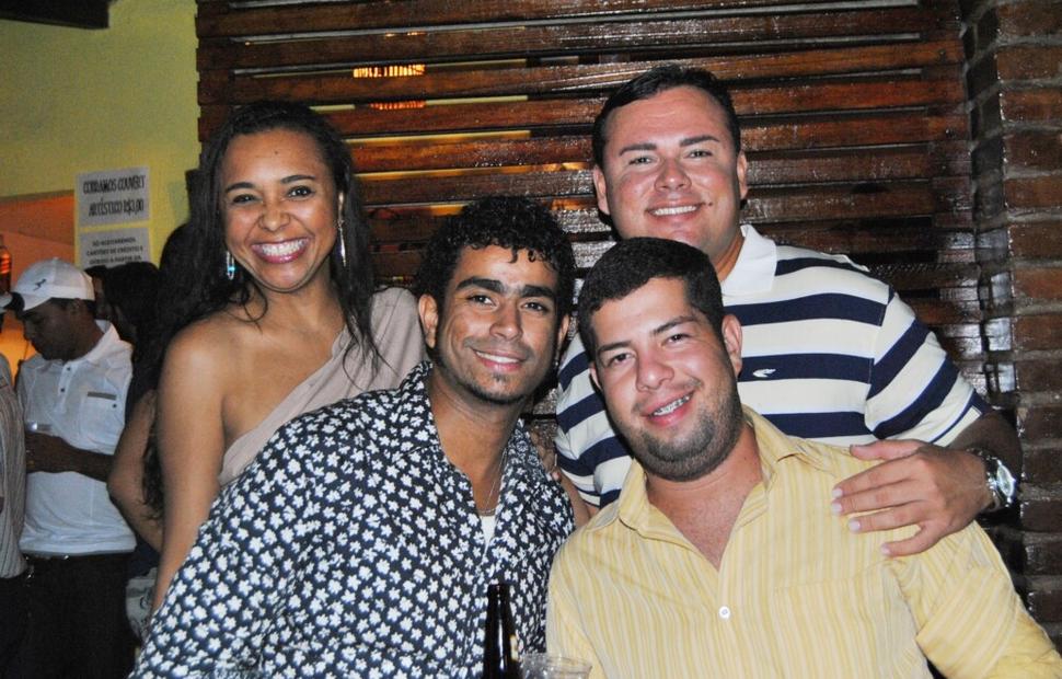 reinauguracao-casa-amareka-agosto-2010-maceio-40-graus-20-anos_0044