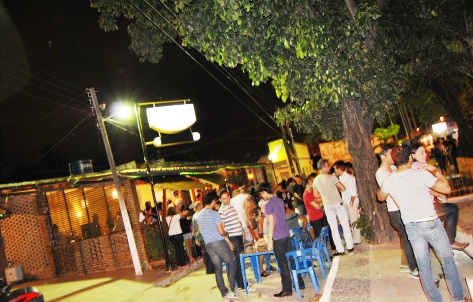 reinauguracao-casa-amareka-agosto-2010-maceio-40-graus-20-anos_0077