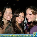 djavan-ginasio-do-sesi-13-09-2008-maceio-40-graus-20-anos-003g