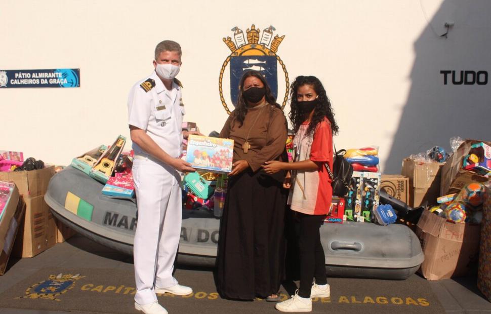 doe-brinquedos-e-ganhe-sorrisos-soamar-sodoneal_0004