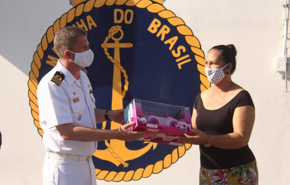 doe-brinquedos-e-ganhe-sorrisos-soamar-sodoneal_0006