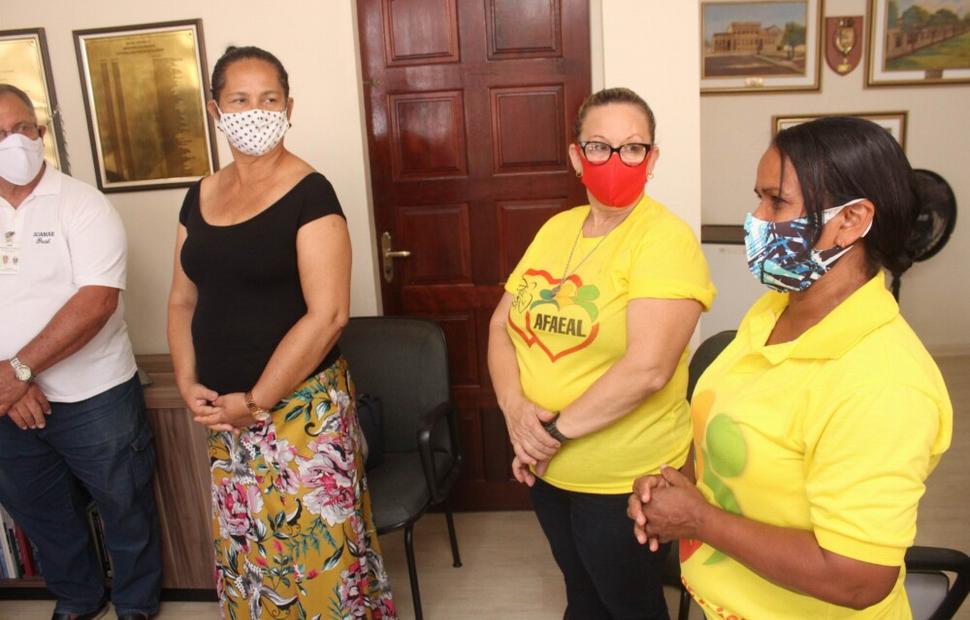 doe-brinquedos-e-ganhe-sorrisos-soamar-sodoneal_0028