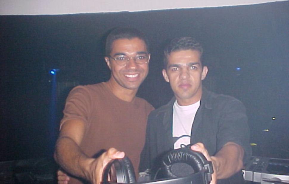 timbalada-boate-arena-2001-maceio-40-graus-20-anos-030f