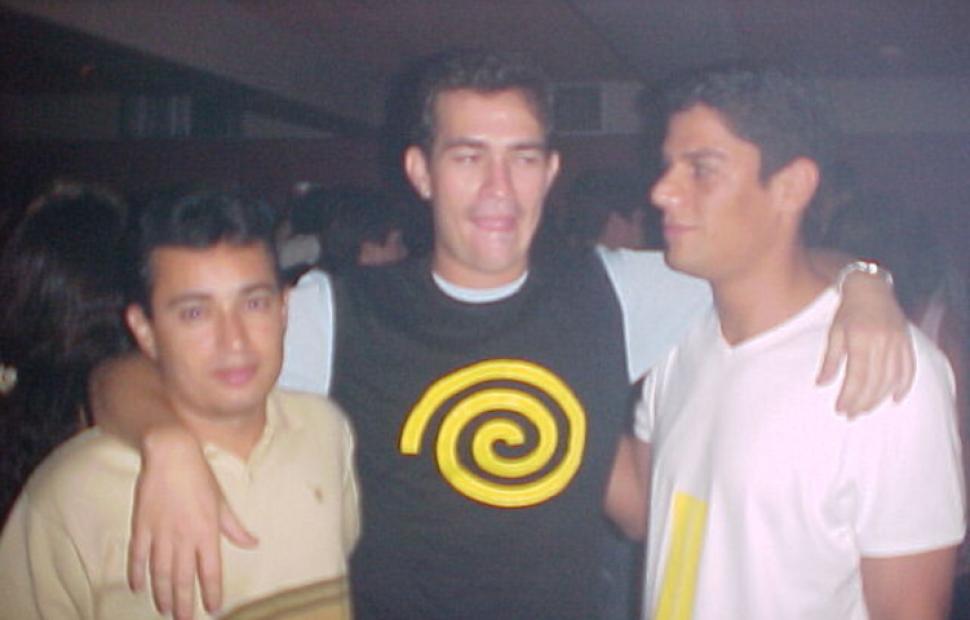 timbalada-boate-arena-2001-maceio-40-graus-20-anos-044f