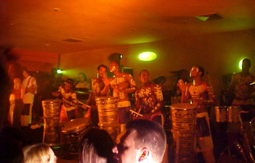 timbalada-boate-arena-2001-maceio-40-graus-20-anos-076f